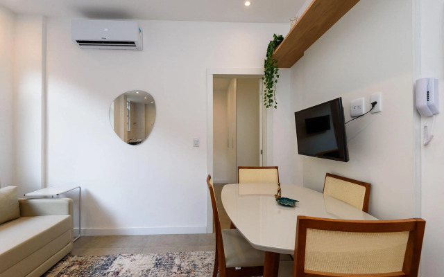 Moderno Quarto e Sala em Copacabana | MFB 76/204