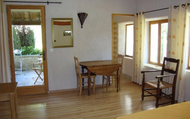 Les Maisons De Chante Oiseau