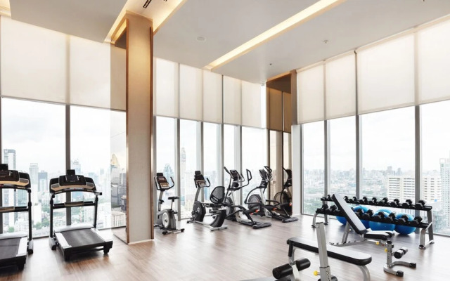 Hyde Sukhumvit 11 By Favstay