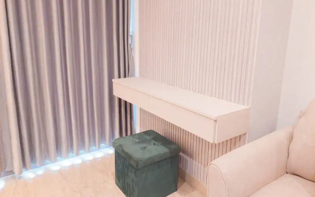Modern Look And Comfy 1Br Apartment Branz Bsd City