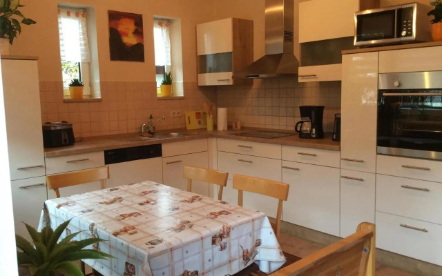 Ferienwohnung in Neustrelitz Mit Garten Und Grill