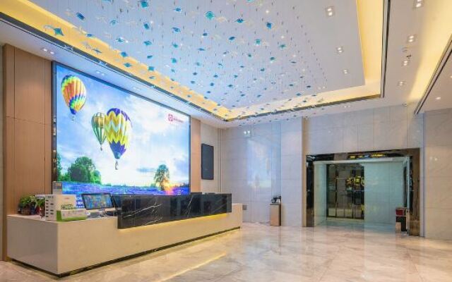 AHAO Hotel (Shenzhen Shajing Kingkey Banner)