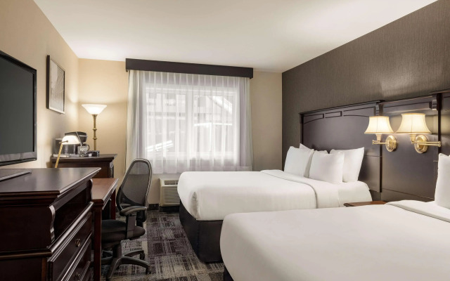 Best Western Plus City Centre/Centre-Ville