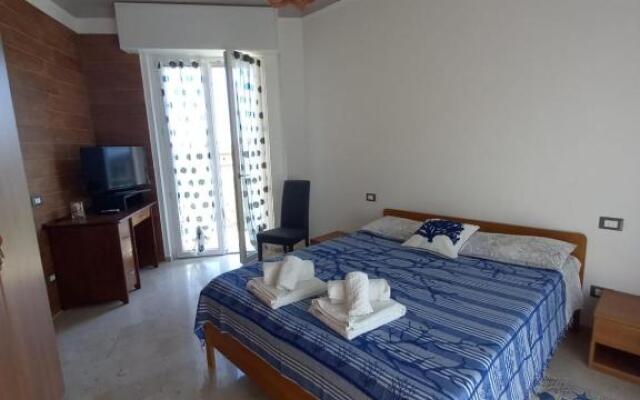 Terrazza Sul Mare In Via Devoto