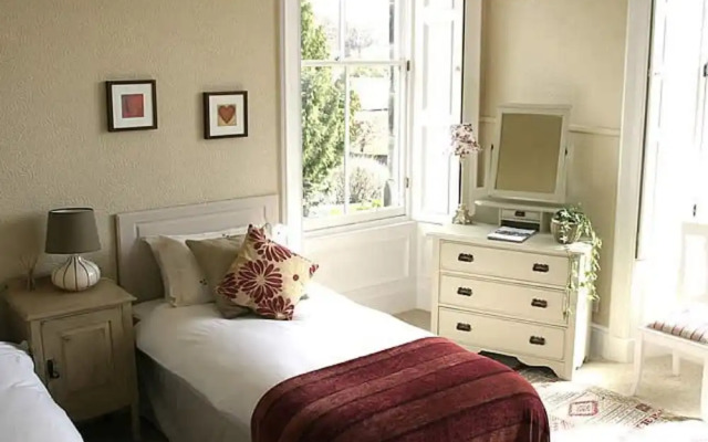 Yann's at Glenearn House