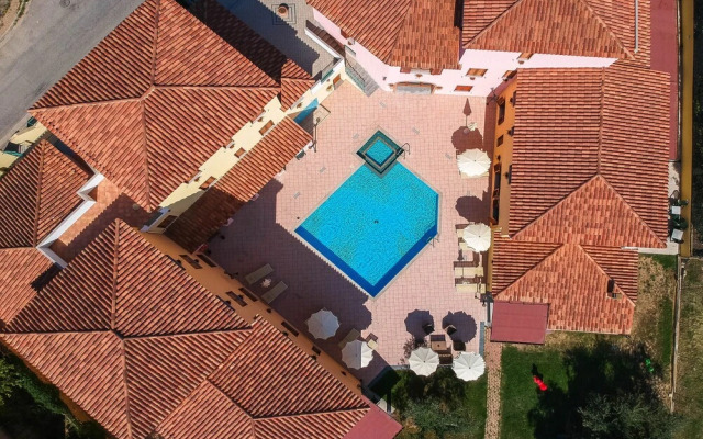 Cala Viola Trilo 1.5km With Shared Pool