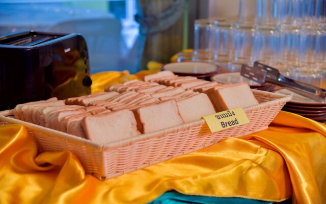 Season Palace Huahin Hotel