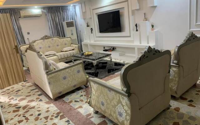 Weena Hotel & Resort