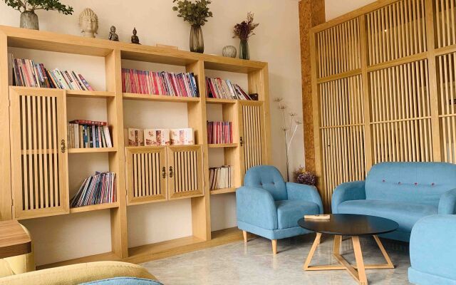 Weizhou Island Xitang Art Hotel