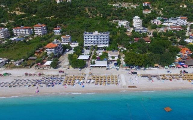 Blue Days Hotel