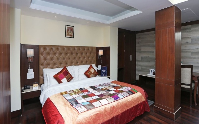 OYO 2366 Hotel Vaydantaa