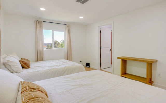 Mtn Views: Bright & Airy Sedona Home!