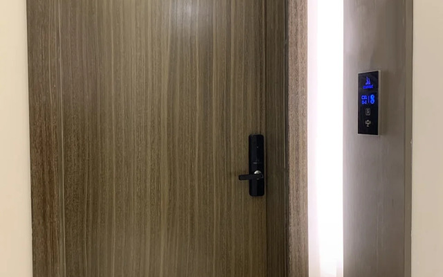 Tawun A1-8 Royal touch Balcony GZ41