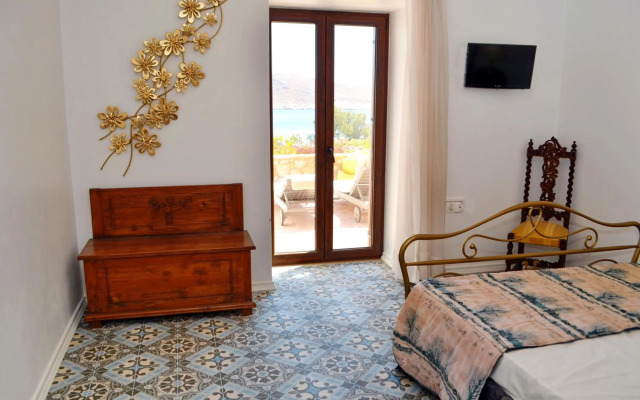 Belvedere private luxury beach villa