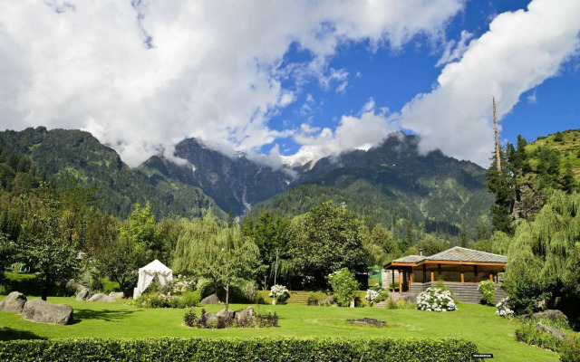 Solang Valley Resort