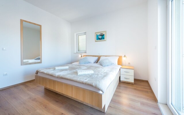 Apartments Rilovic, City and Sea view apartments