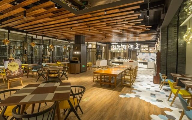 Atour Hotel Taizhou Liuyuan