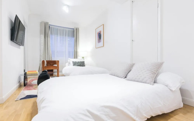 Perfectly Located Apartment Above Tube Station