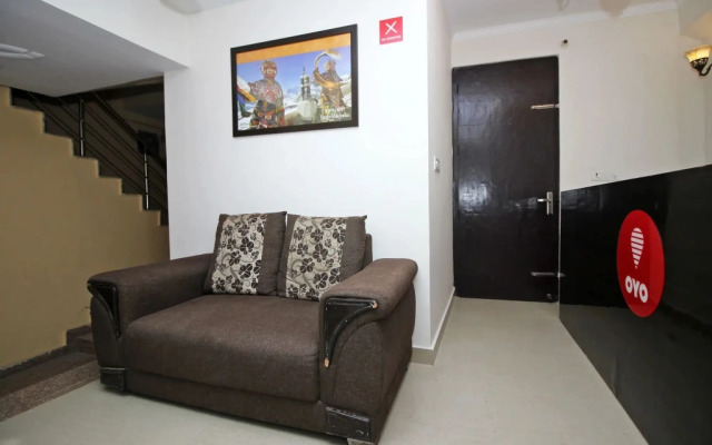 OYO 9338 Hotel InTown
