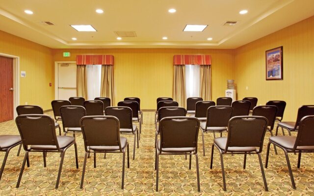 Holiday Inn Express Hotel & Suites Minden by IHG