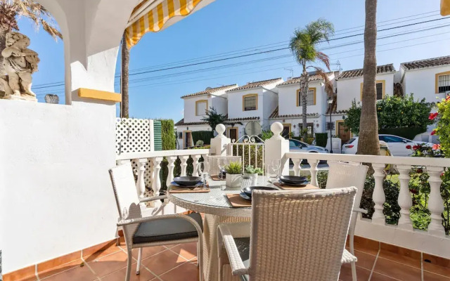 La Campana Apartment With Pool - Ref 60