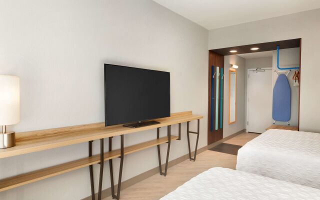 Tru by Hilton Cheyenne WY