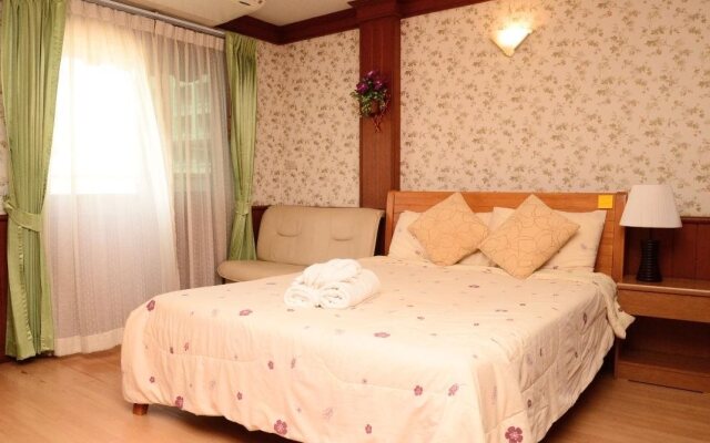 Orchid Rooms