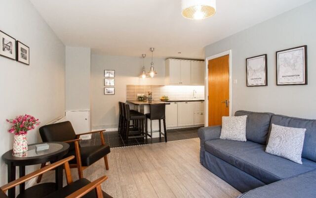 Belfast City Centre Luxury Apartment