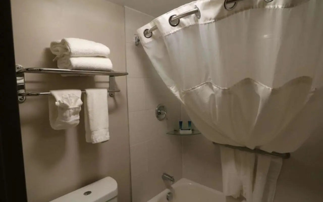 Radisson Hotel Southfield-Detroit