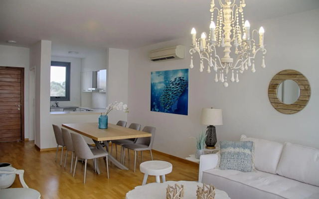 Atlantis Gardens Apartments & Villas