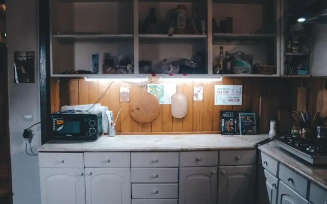 Dingo Backpackers Hostel