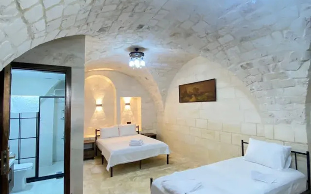 Sefertepe Hotel