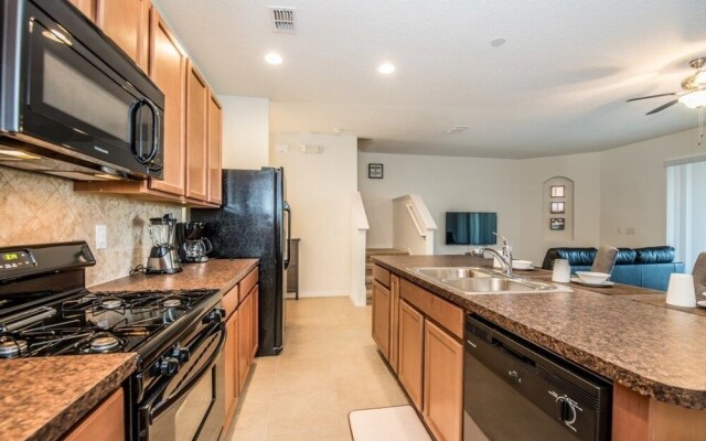 Amazing Townhouse! Solterra - 4686TD