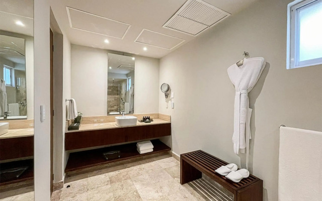 Royal Select at Grand Park Royal Cancun-All Inclusive-Adults Only