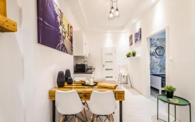 Pop Arts Studios
