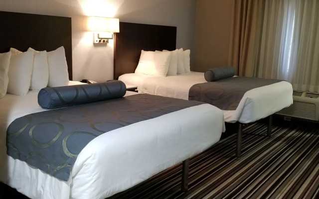 Best Western Plus Diamond Valley Inn