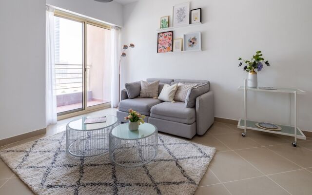 Aesthetically Beautiful 2BR Apartment In JLT