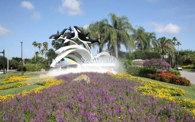 710 Bahama Bay