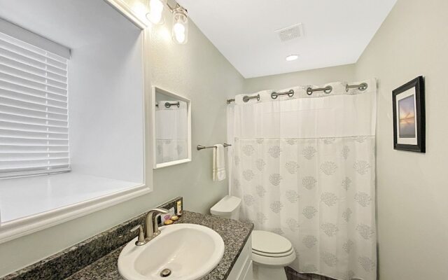 Island 44 3 Bedroom Condo