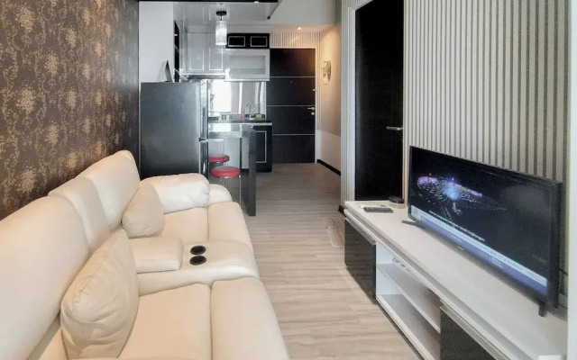 Monochromatic Modern 1Br At Tamansari Prospero Sidoarjo Apartment