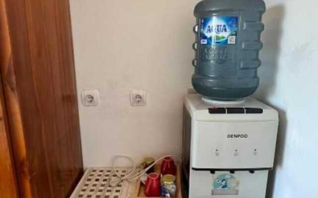 La Village Hill View