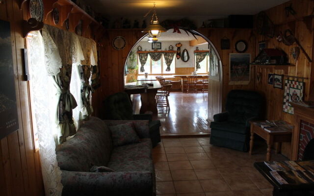 Columbia Valley B & B