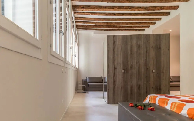 Orione Design Flat