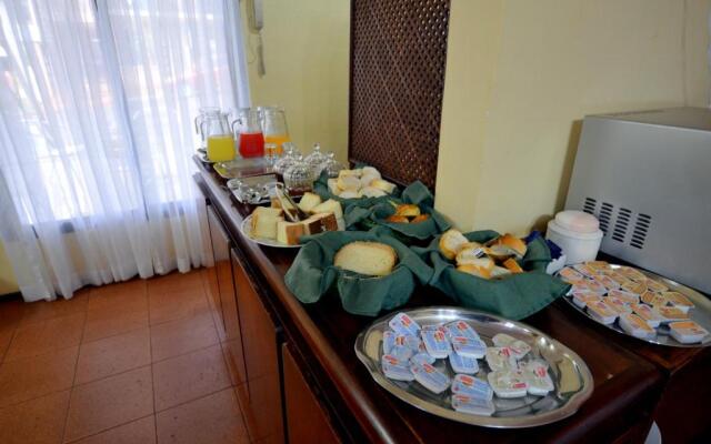 Hosteria Casa Blanca Iguazu