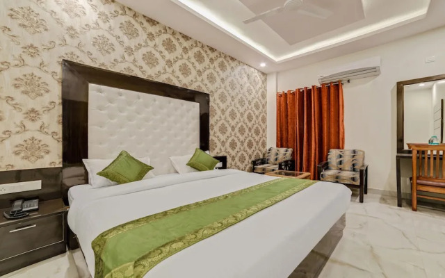 Treebo G K Residency Near Dehradun Railway Station