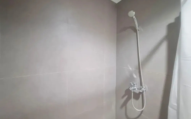 Modern Furnished Studio At Patraland Amarta Apartment