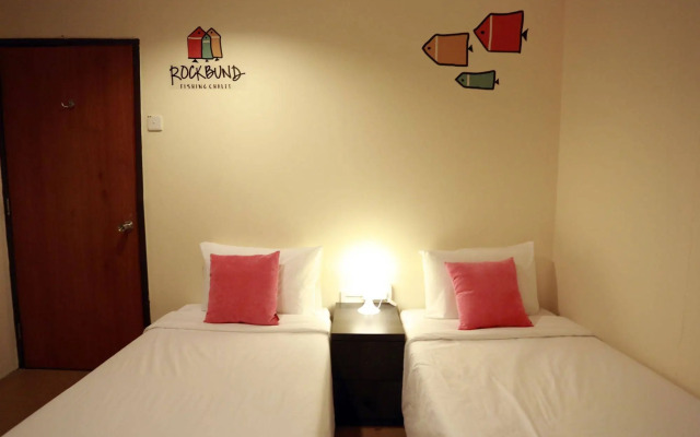 Rockbund Fishing Chalet