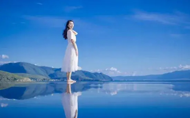 Sea Light Seascape Resort Hotel (Dali Yixi · Harbor Hotel)