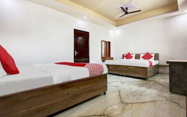 OYO 35941 Hotel Yuvraj Grand