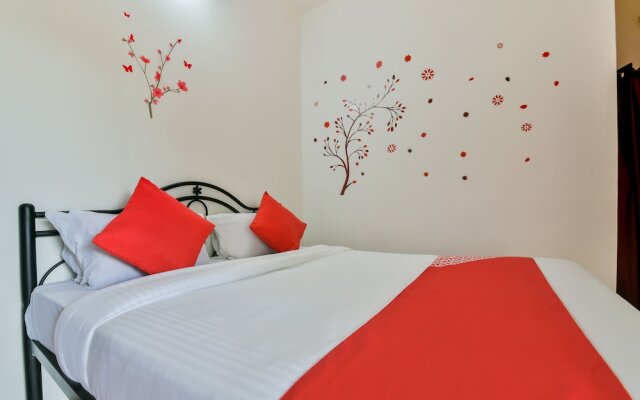 Route 77 by OYO Rooms